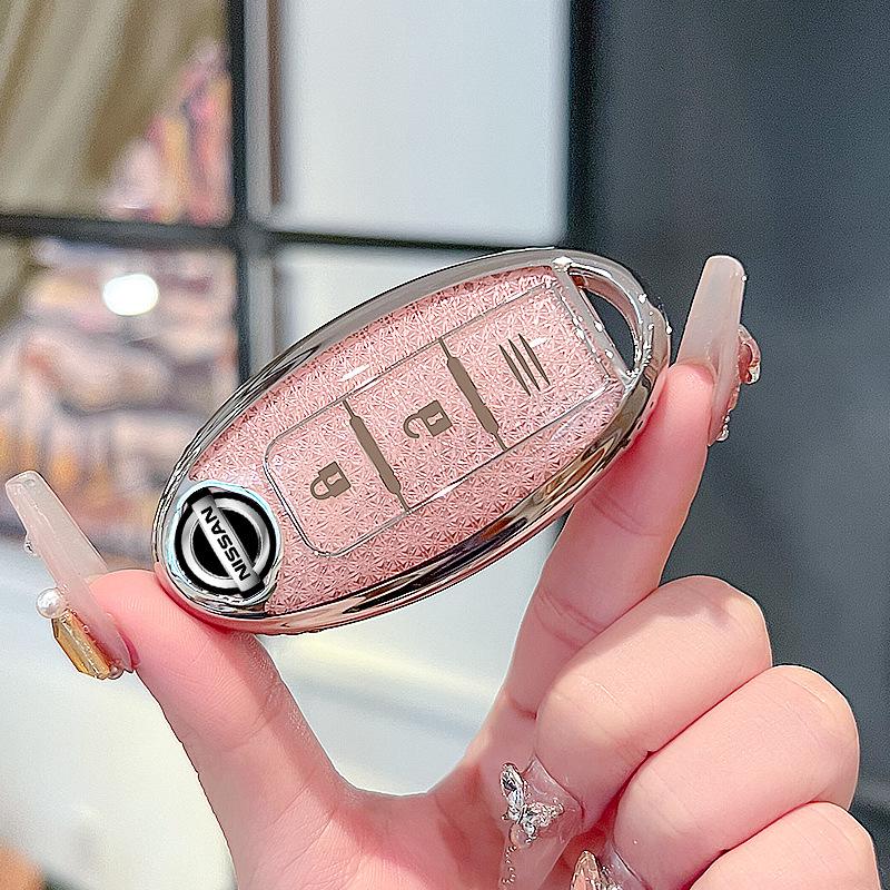 Nissan Sylphy, Teana, Qashqai, Kicks, X-Trail, Tiida, Bluebird Чехол и Пряжка для Ключа