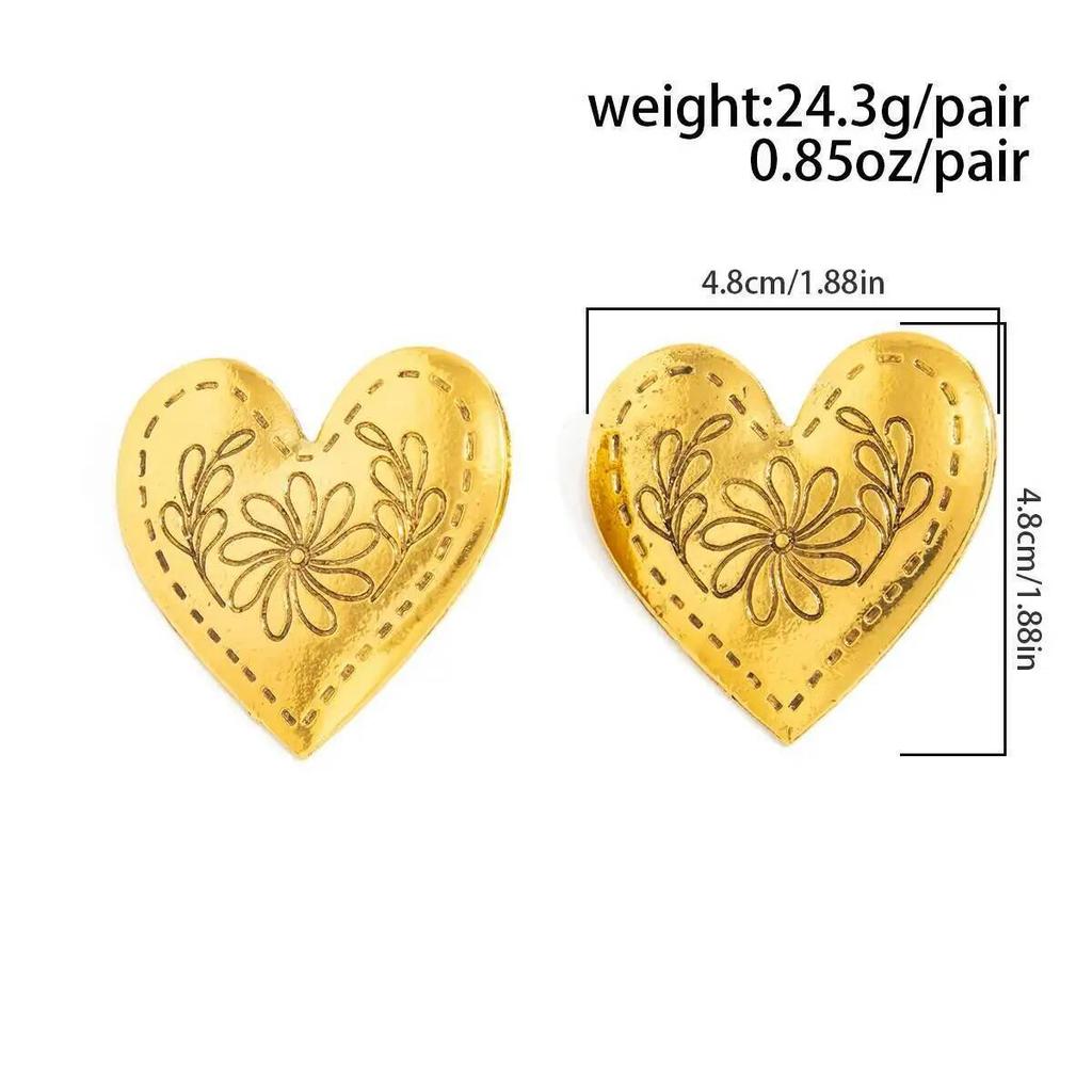 SHIXIN Vintage Large Love Heart Stud Earrings for Women Luxury Metal Gold Color Carved Flower Earrings Party Jewelry Accessories