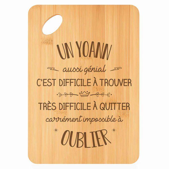 Planche à découper / Plateau Apéro - PLANETEE - Un Yoann gravé - Bambou 30x20x1 cm - Trou Ø24 mm - Bords arrondis