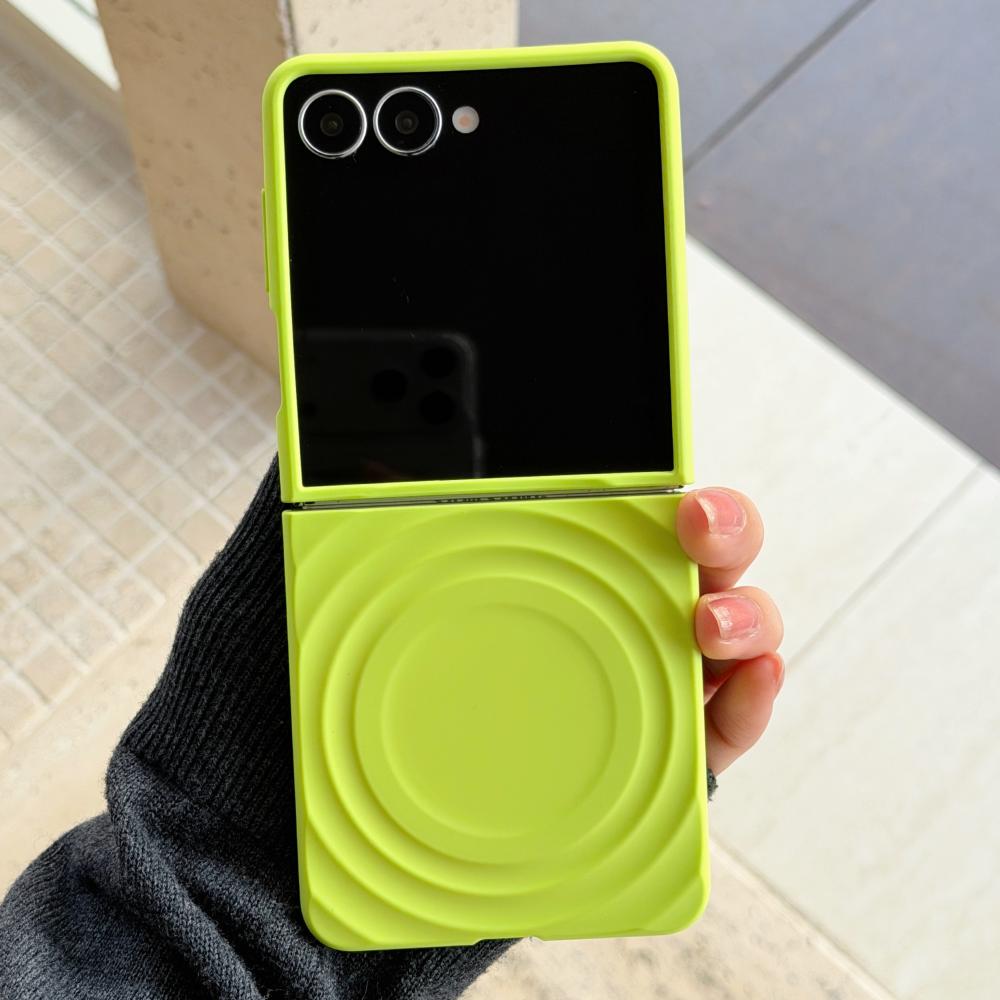 Soft Silicone For Magsafe Magnetic Water Ripple Case For For Samsung Galaxy Z Flip 7 6 5 4 3 5G Wireless Charging Shockproof Cover