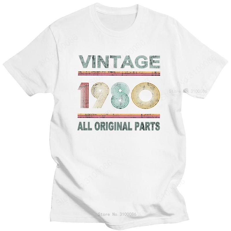 Classic Vintage Born In 1980 Tshirt Unisex Short Sleeve All Original Parts Tee Shirt 40 Years Old 40th Birthday Gift Cotton Tshirt