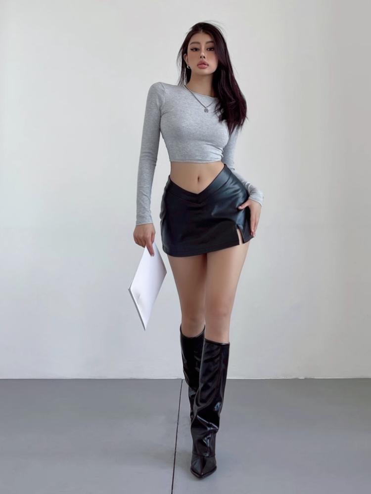 Silver PU Leather Skirt Women Y2k Sexy Slim Female Clothing Gothic V High Waist Slit Casual Short Skirts Streetwear
