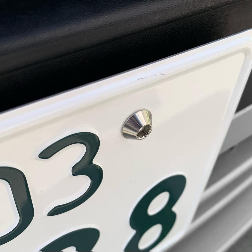 Болт крепления номерного знака Roost Titanium Number Bolt Ti-6AL-4V GR5