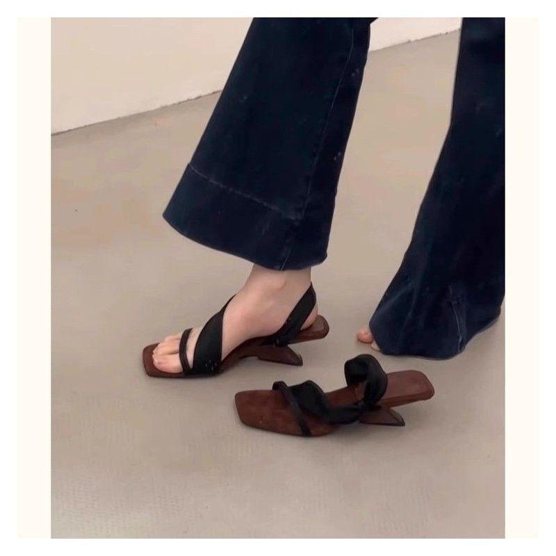 Цветовая гамма, ретро квадратный носок, замша, танкетка, женские летние босоножки с открытым носком на высоком каблуке