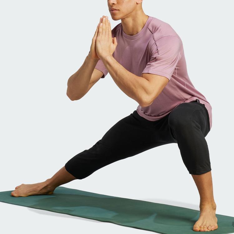 Adidas Футболка для занятий йогой с графическим принтом, мужские топы, фиолетовый, розовый IP2363