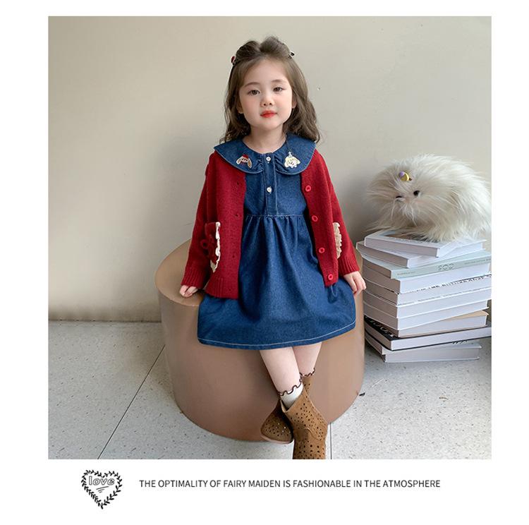 Стильный джинсовый комплект из двух предметов для девочек на весну/осень 2025 года