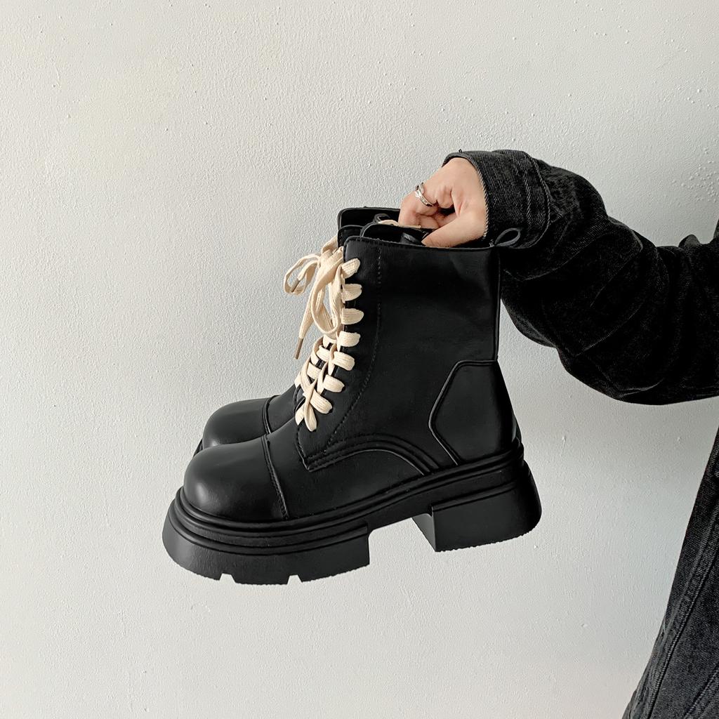 Retro Black Premium British Style Platform Martin Boots Women's 2025 New Summer with Skirt Casual Short Boots