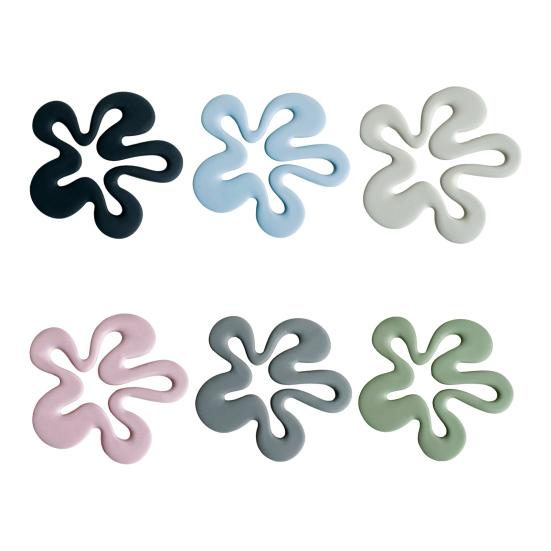 Силиконовые подставки в форме цветка, термостойкие подставки для горячих кастрюль и сковородок, нескользящие протекторы для стола для современной кухни