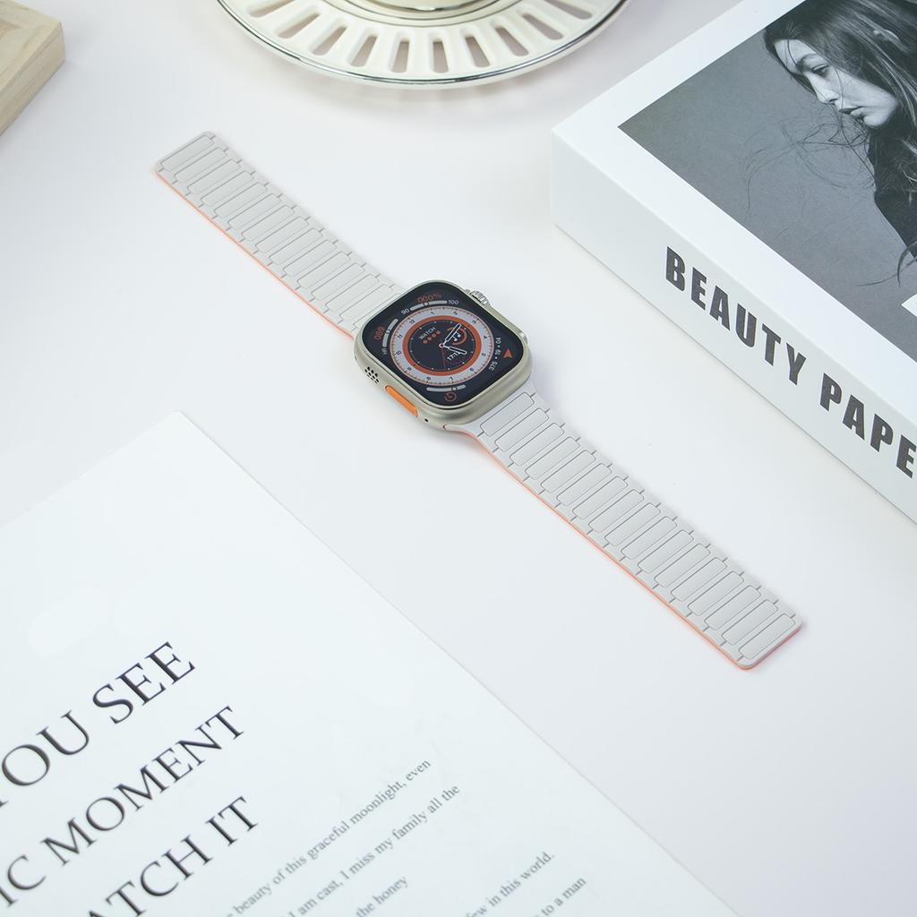 Magnetic Sports Band for Apple Watch Ultra 2 49mm 45mm 44mm 42mm 38 40 41mm Silicone Strap for IWatch Series Ultra 2 9 8 7 6 5 4