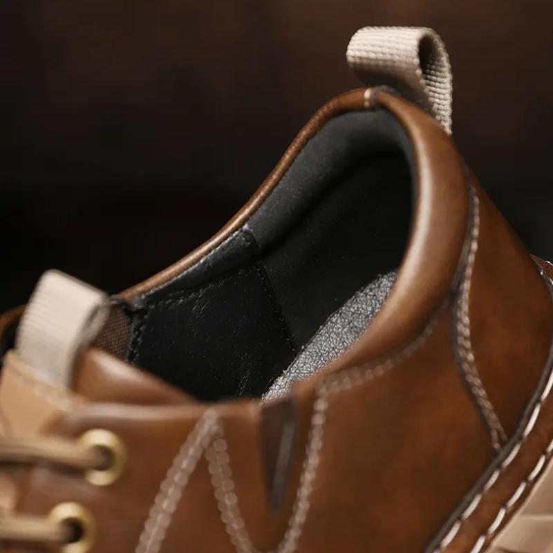 Male Sneakers Adult Non Slip Casual Desert Hiking Footwear Treking Shoes Trainers Outdoor Casual Leather Mens Shoes Retro Style