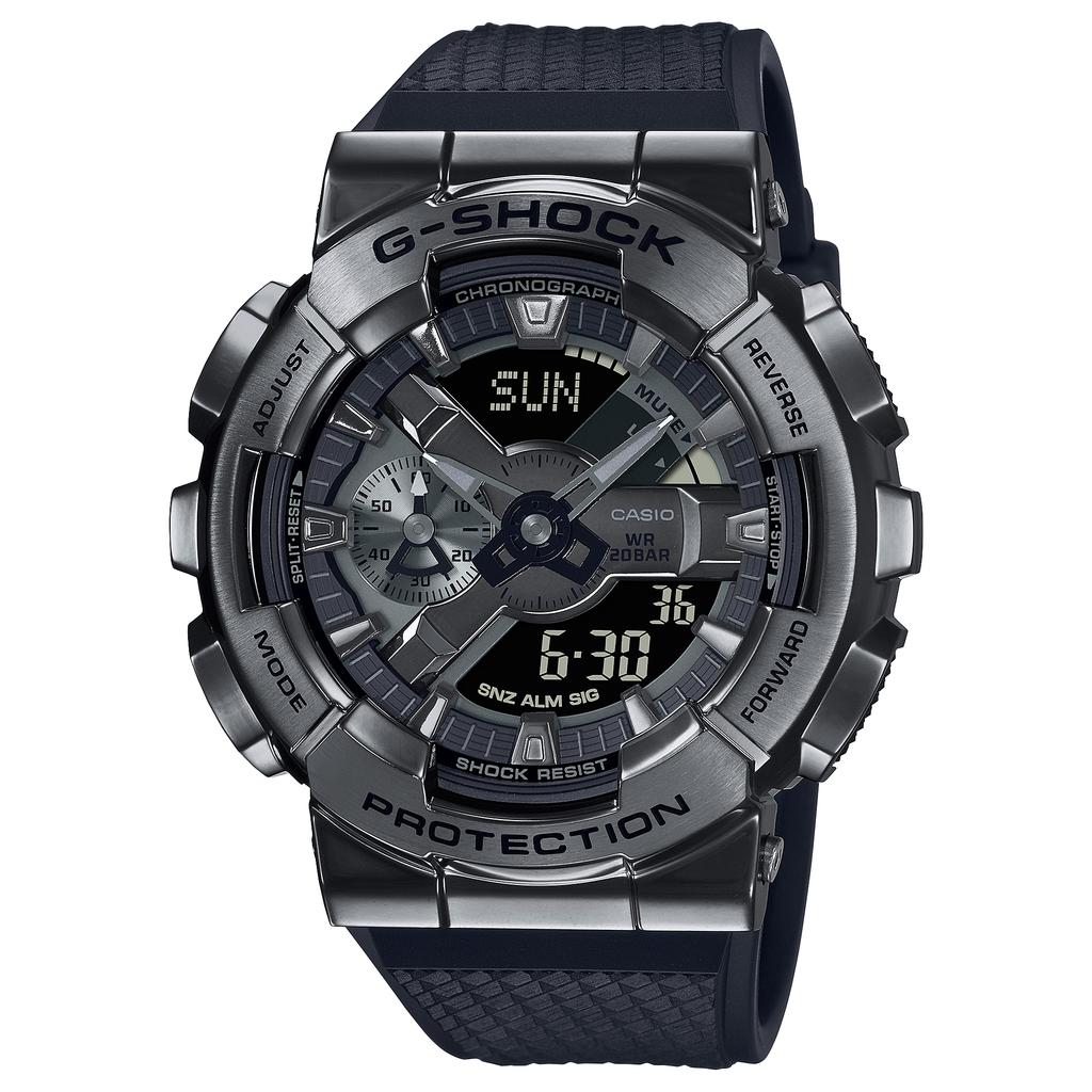 Casio Men's Stainless Steel 200M Water Resistant Analog Shock Resistant Quartz Watch GM-110BB-1A