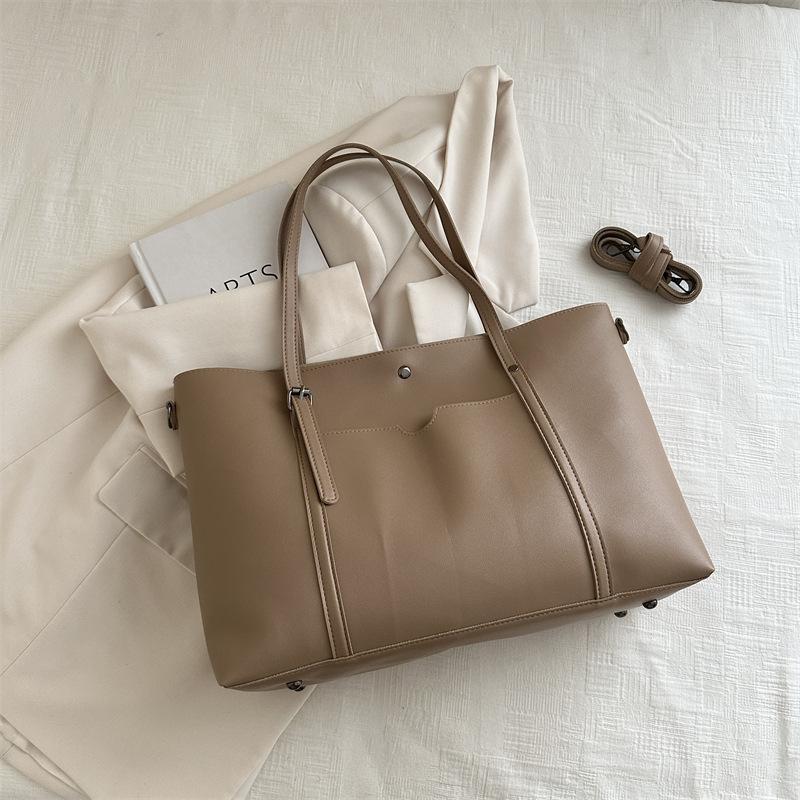 Новая летняя ретро однотонная модная повседневная сумка через плечо с простым нишевым дизайном, большая вместительная сумка-тоут