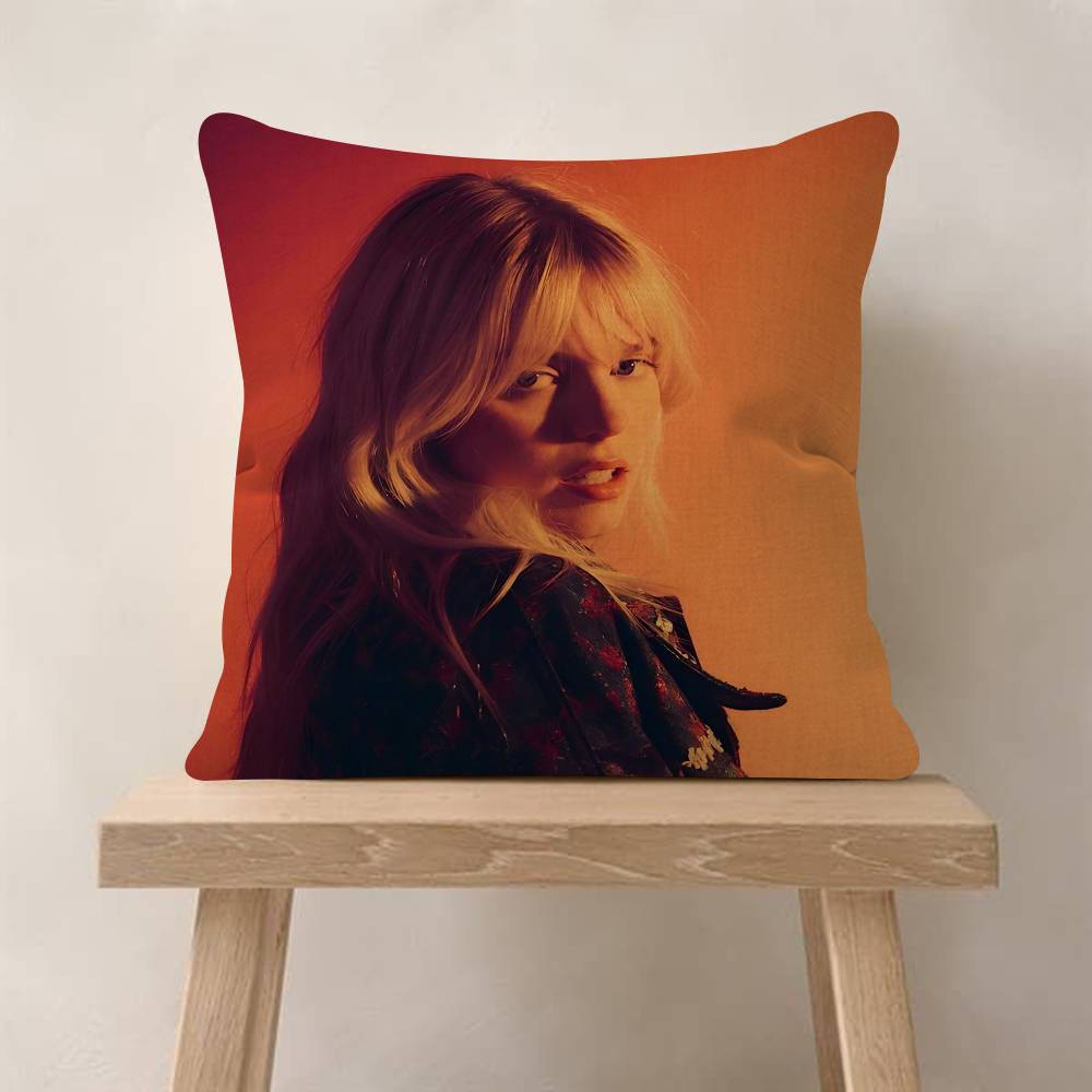 Pop Singer AActor Renee Rapp Cool Personalized Pillow Cover Kids Bedroom Wild Party Decor Pillowcase Kid Birthday Shower Gift