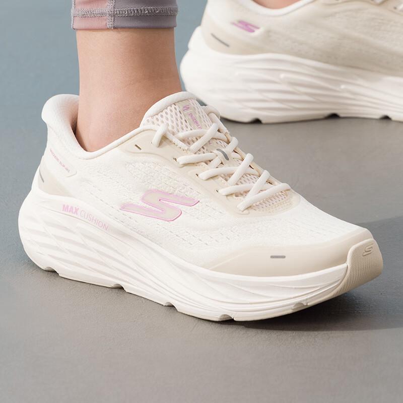 Skechers Женские беговые кроссовки GO'7/24