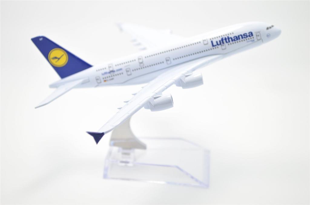 Династия Тан 16 см Lufthansa Airbus A380 Модель самолета из сплава Игрушка 1/400