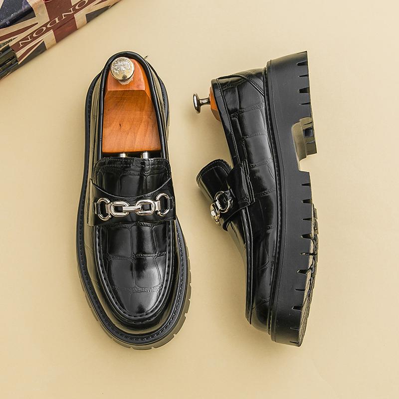 Модные Новые Роскошные Бренд Корейская Версия Лоферы на Толстой Подошве Повседневные Высокого Качества Слипоны Британская Мода Глянцевая Металлическая Отделка Мужская Обувь