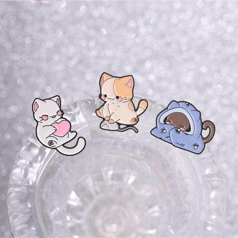 Kawaii Cat Badges Cute Cartoon Kitten Enamel Pin Funny Heart Mouse Yarn Ball Backpack Brooch Animal Accessories