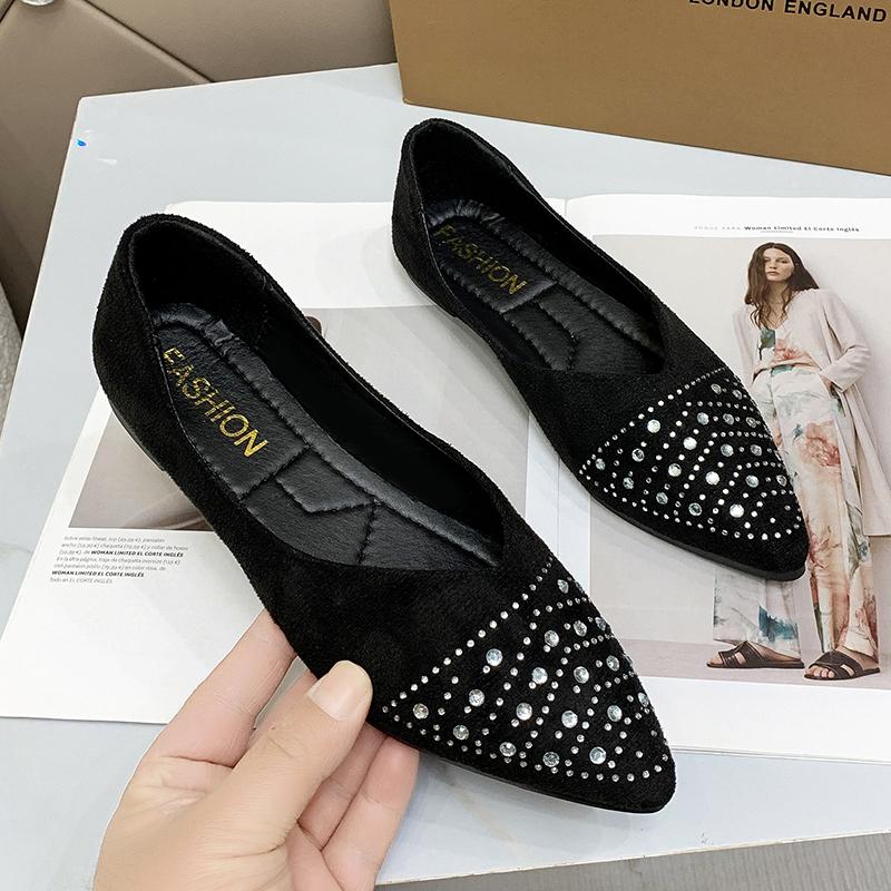 Новый стиль Популярный пункт Простая мода Одинарная обувь Мелкий вырез Повседневное сочетание Модная удобная одинарная обувь Обувь на плоской подошве