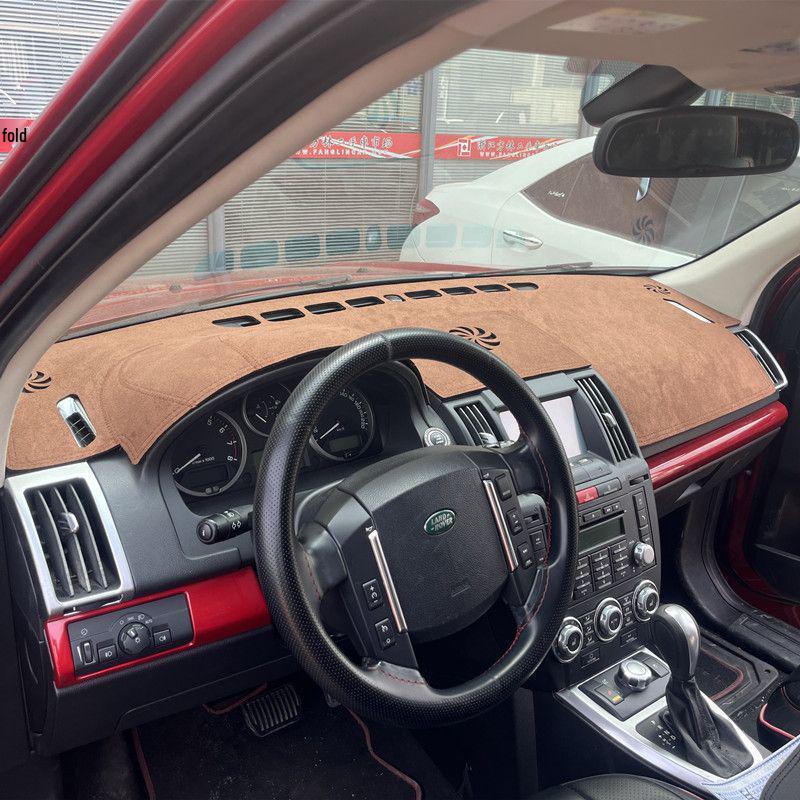 Land Rover Freelander 2 Козырек на лобовое стекло и Матовая накладка на приборную панель от бликов - Теплоизоляция и Защита от солнца Модификация интерьера