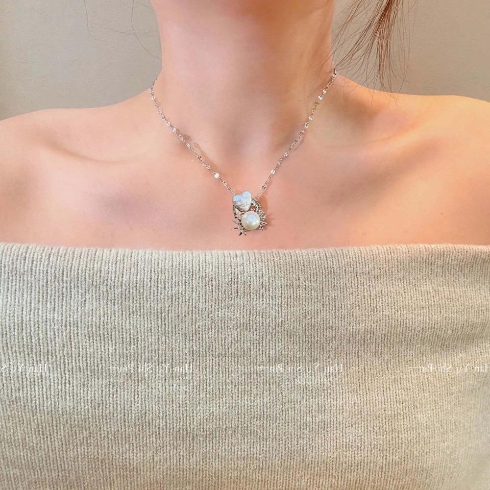 Rhinestone Pearl Crab Shape Necklace Mini Star Collarbone Chain Personalized Heart Necklace Gift