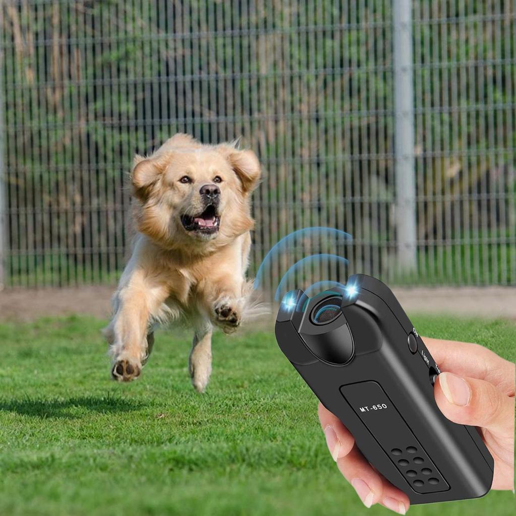 Ultrasonic Dog Trainer Anti Barking Pet Training Device With LED Flashlight Effective Handheld Trainer To Stop Barking