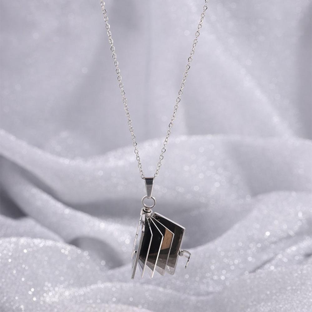 Открывающееся ожерелье-книга для дочери из нержавеющей стали золотого цвета, ожерелье-подвеска в виде мини-книги с гравированной информацией