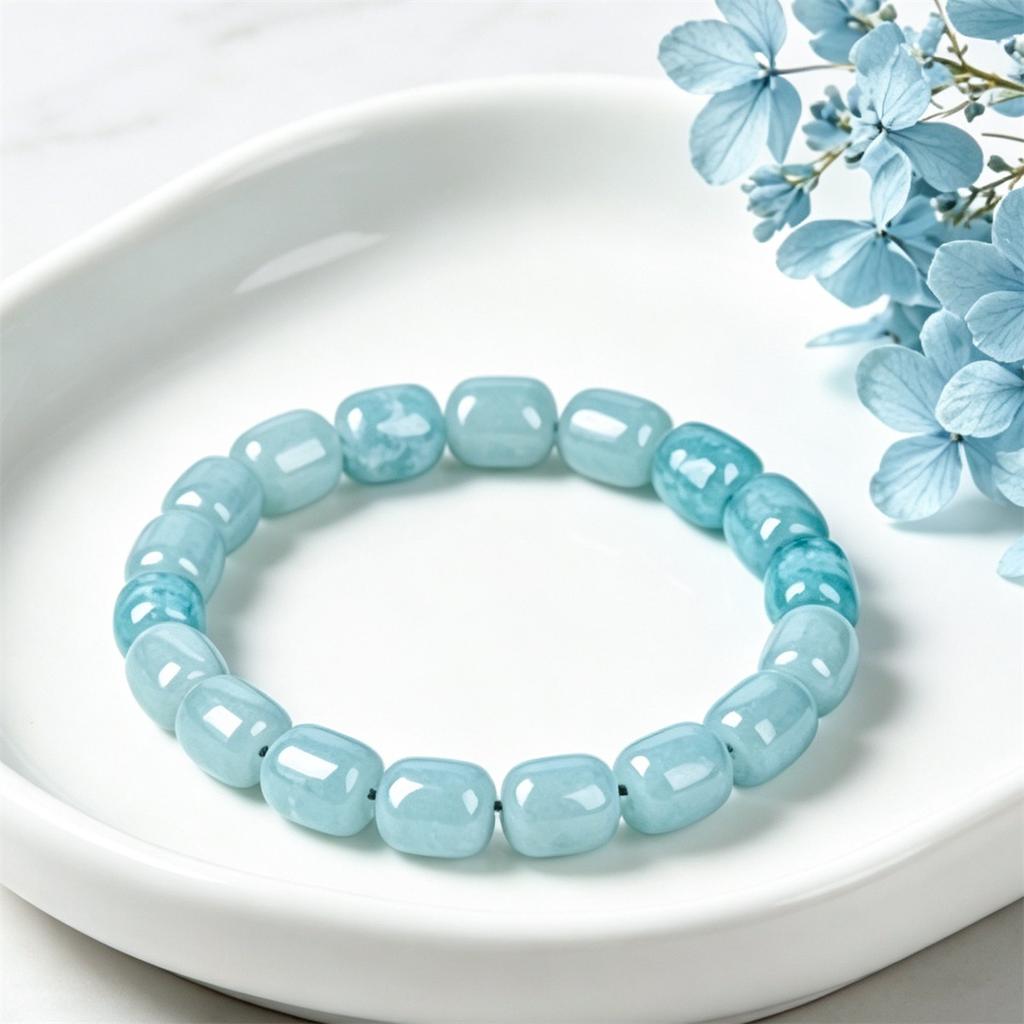 Seaside vacation, jewelry bracelet, bucket bead special-shaped bead bracelet, aquamarine crystal bracelet.