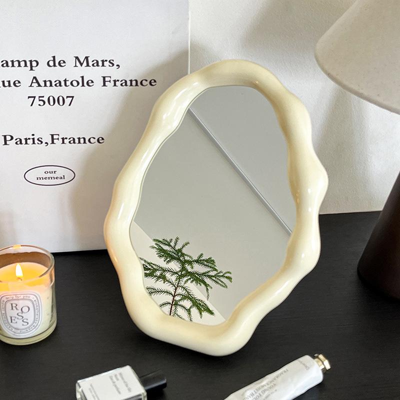 Зеркало для макияжа в скандинавском стиле, нестандартное зеркало для спальни, туалета, офиса, общежития, регулируемое настольное зеркало для эстетического косметического декора