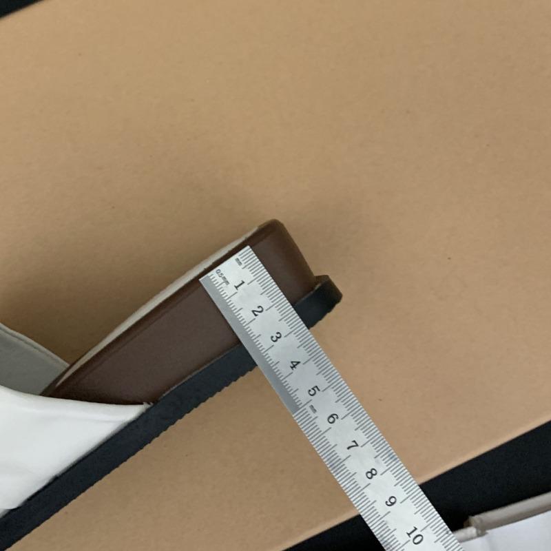 Fashion Pleated One-word Drag Slope Heel Set Toe Slippers Women's Summer Wear New Metal Buckle Beautiful Cool Slippers