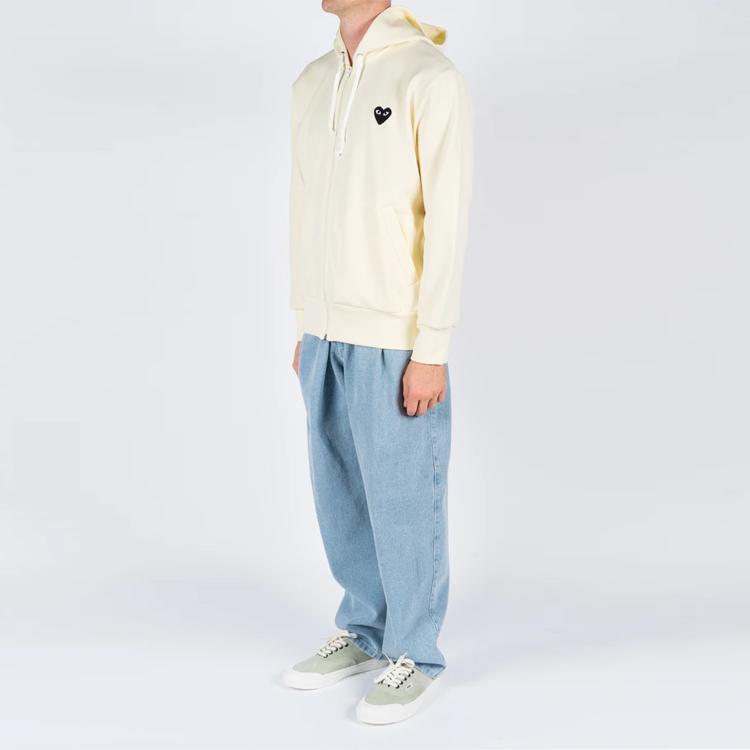 Comme Des Garcons Play Худи на молнии с большим черным сердцем AZ-T254-051-3