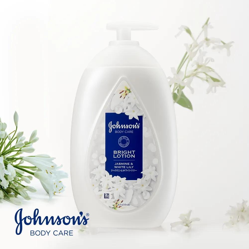 [Нежный флуоресцентный лосьон] Johnson's Bright Lotion Жасмин и Белая Лилия 500 мл x2