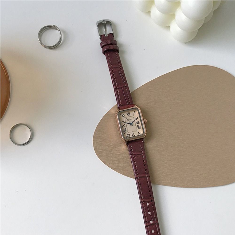 Portable Women's Wrist Watch Elegant Vintage Female Clock Trendy Women's Quartz Watch Daily Use