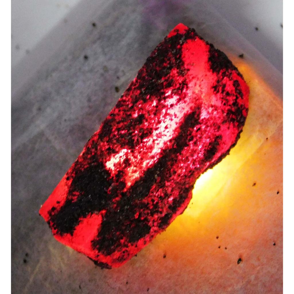 133 ct Natural Powerful Healing Uncut Red Rough