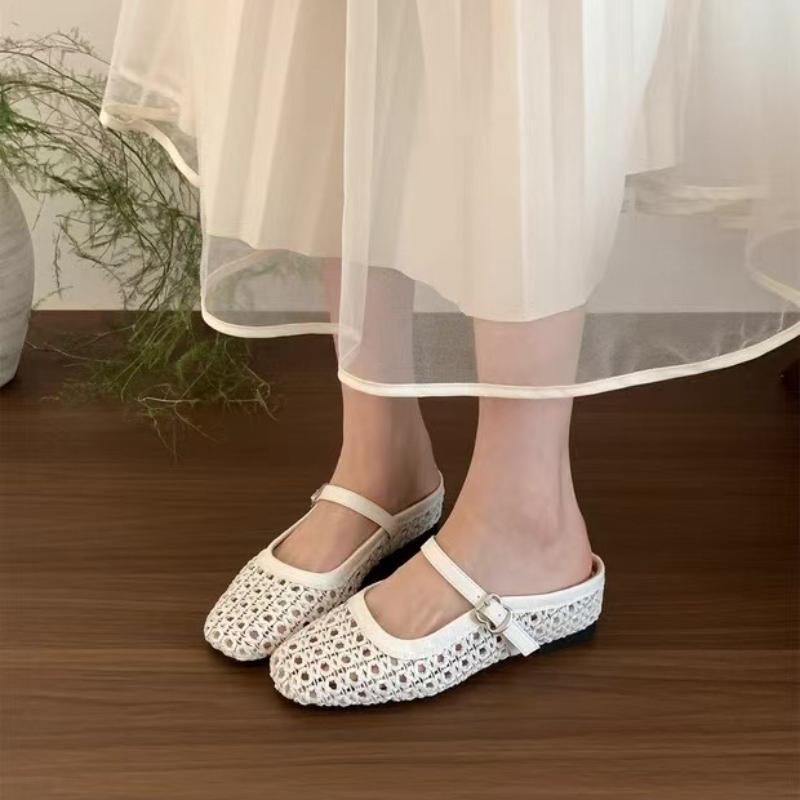 Мода 2025 Новая летняя мода Низкий каблук Женские тапочки Элегантный круглый носок Ремешок с пряжкой Повседневные женские мюли