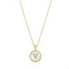 Collier Luxenter En Nacre Blanche Finie En or Jaune 18K - Alphabet V