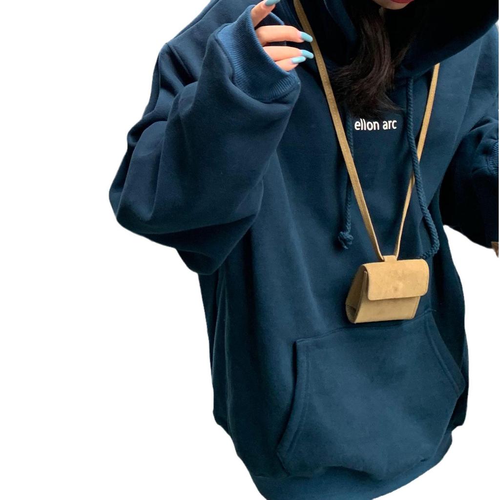 Женская плюшевая толстовка с капюшоном: Корейский трендовый свободный крой с буквенным принтом, идеально подходит для осени и зимы