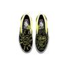 SpongeBob SquarePants x Vans Old Skool co-branded unisex trendy versatile low-top skate shoes black and yellow VN0A5FCAZAU
