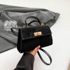 2025 Autumn New Fashion Messenger Bag Simple Bag Trendy Solid Color Shoulder Bag Retro Small Square Bag
