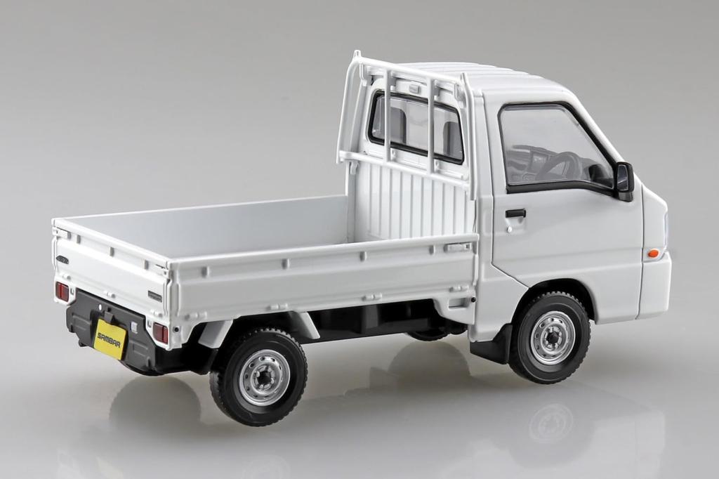 Aoshima Bunka Kyozai Масштаб Rakupla Snap Kit Грузовик Subaru Sambar Морозно-белый Пластиковая модель 1/32 № 05-FW Предварительно окрашенный (Машина)