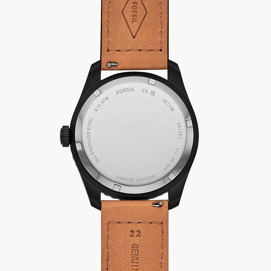 Fossil Лимитированная серия часов на солнечной энергии из оливковой кожи и денима LE1136