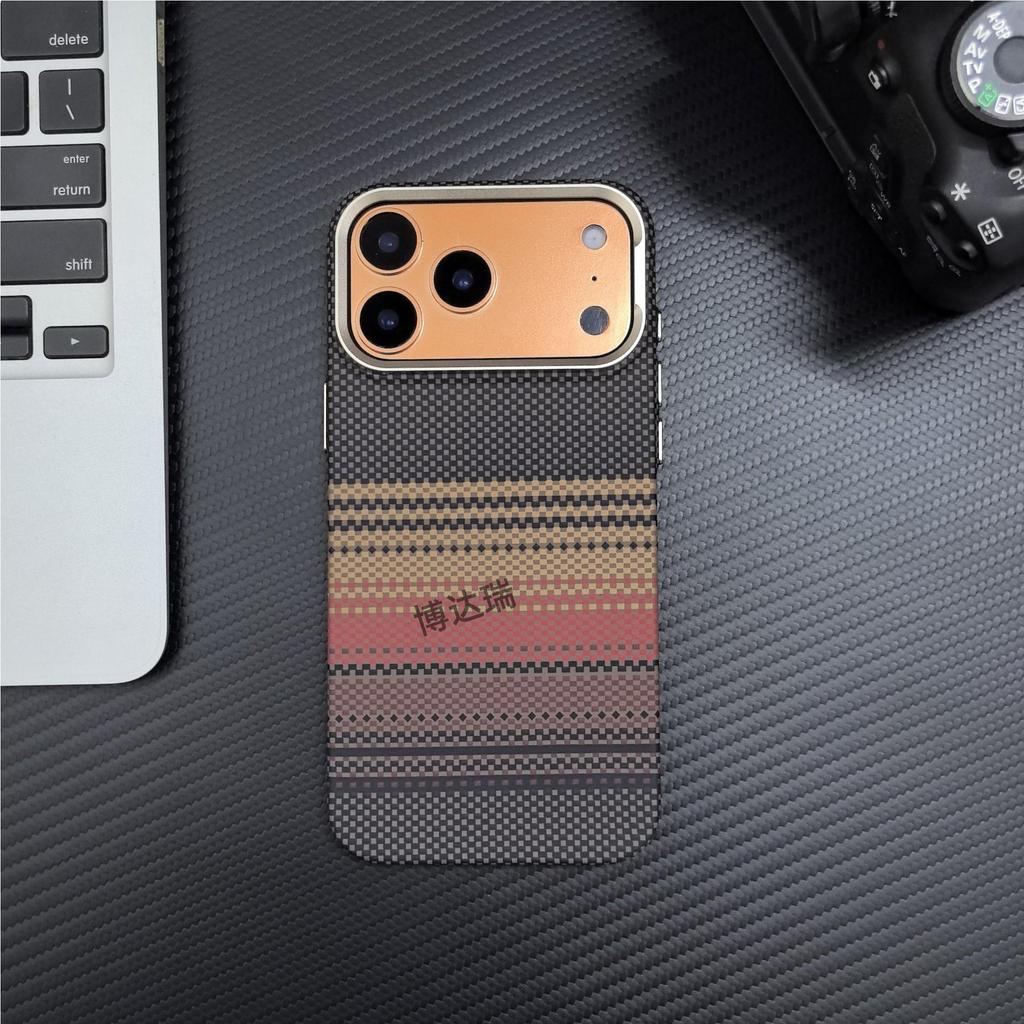 Apple 17 Pro Max Магнитный чехол из кевлара и углеродного волокна - Защитный чехол для iPhone 16, устойчивый к падениям