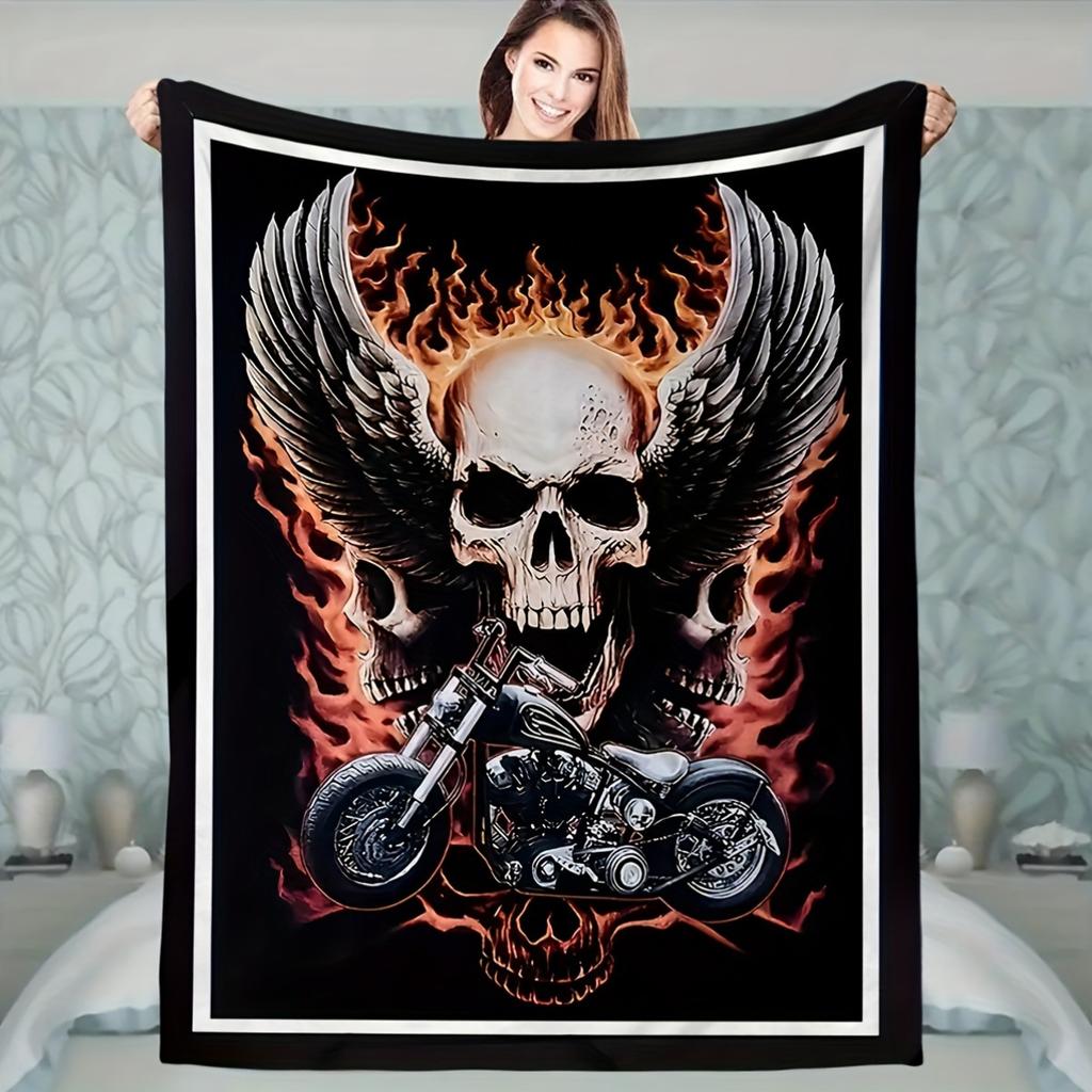 Skullwinged motorcycle pattern Flannel printed blanket suitable for all seasons suitable for living room office sofa and travel