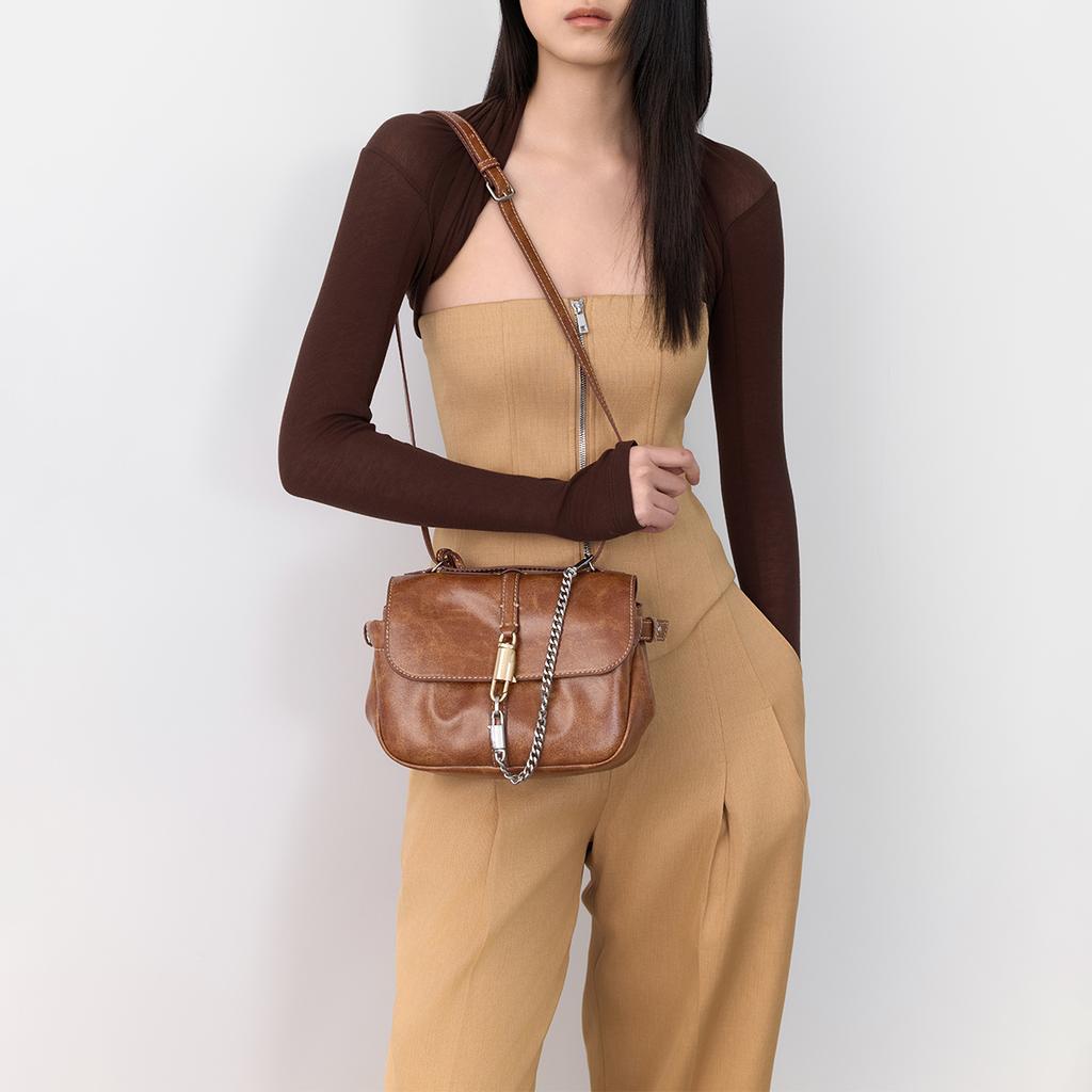 Charles & Keith Small CK 26 Spring Vintage Bag With Chain Women Shoulder Bag Multicolor CK2-80782813
