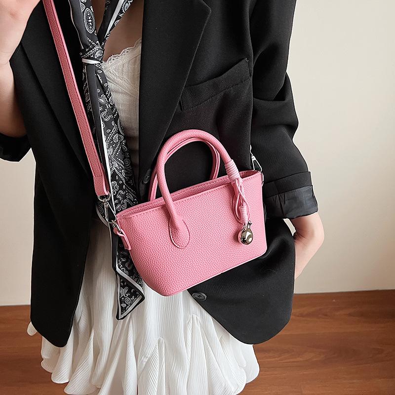 Новая модная сумка Универсальная однотонная сумка через плечо