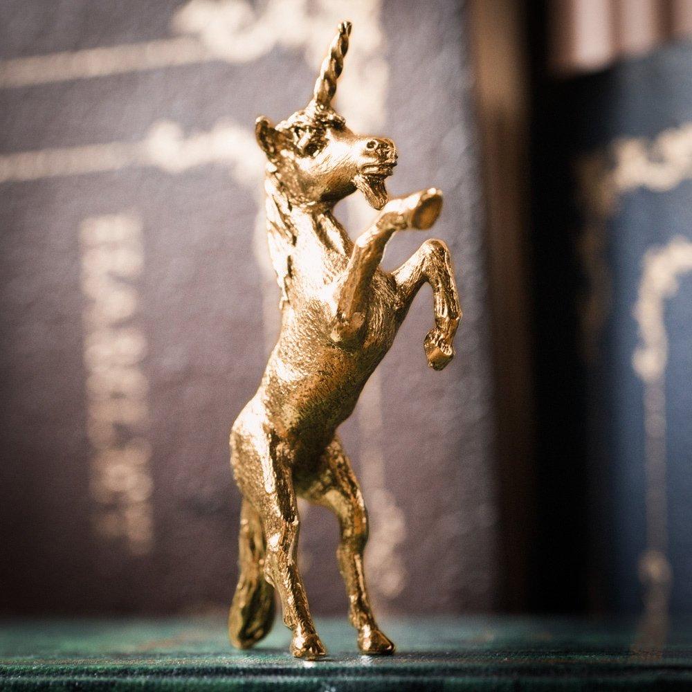 Коллекция британских художественных фигурок «Единорог» с позолотой 22 карата