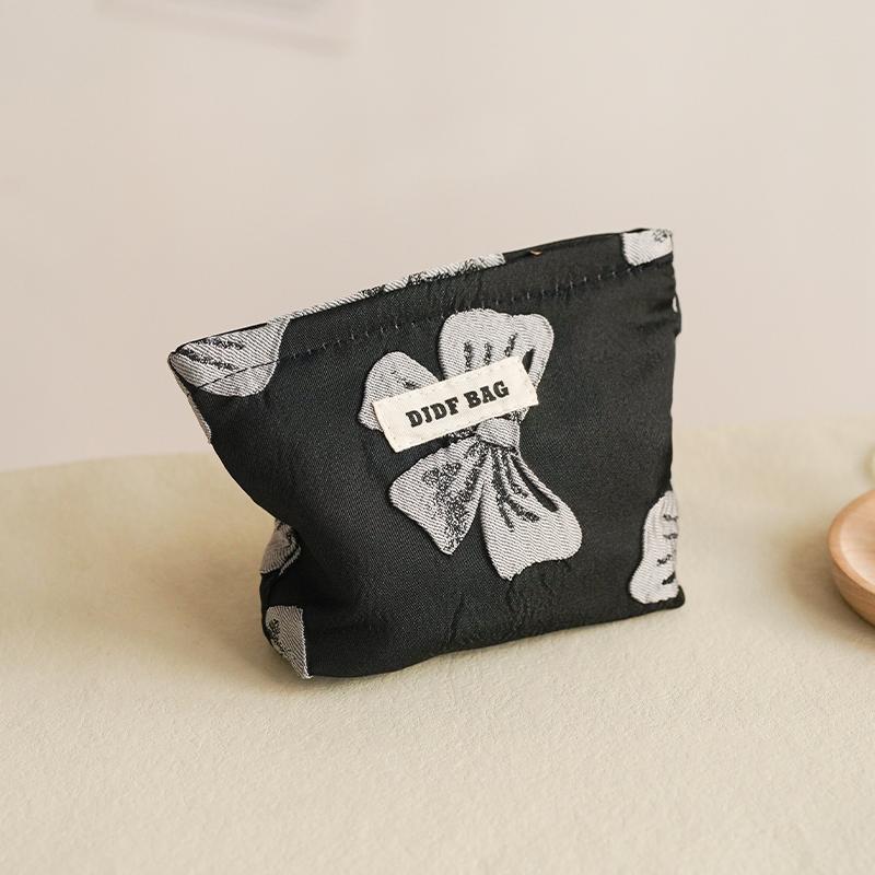 Women's Makeup Bag Small Pink Bow Makeup Lipstick Headphones Storage Bag Portable Coin Purse Commuter Card Holder Ins Style