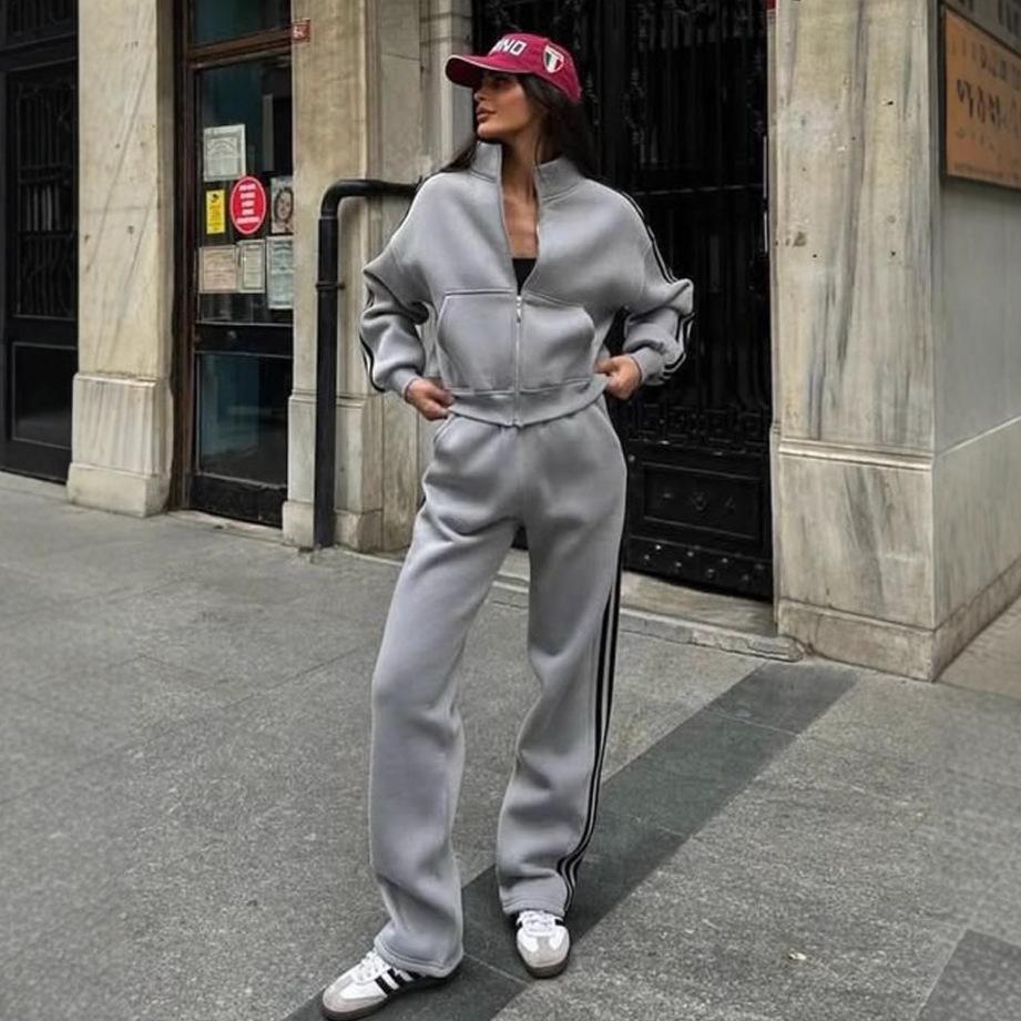 Women's Sport Casual Tracksuit 2026 Spring Autumn Loose Contrast Color Hooded Cardigan Sweatshirt and Pants 2 Piece Set