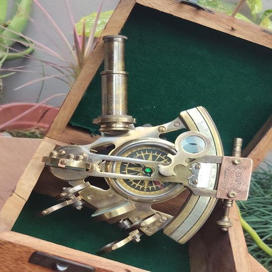 Vintage Brass Sextant Compass with Wooden Box | Antique Nautical Maritime Navigation Instrument | Handcrafted Sailor