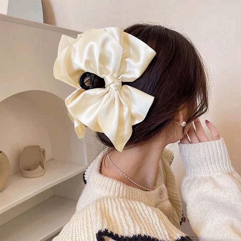 Korean Polka Dot Bow Claw Hair Clip - High-End Cloud Bubble Design for Women