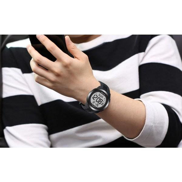 Presio Waterproof Soldier Military Sports Electronic Wristwatch 2209,Korean Popular Watches